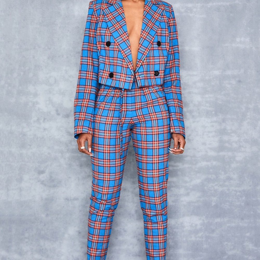 MISTRESS ROCKS: KAMIKAZE BLAZER 💙